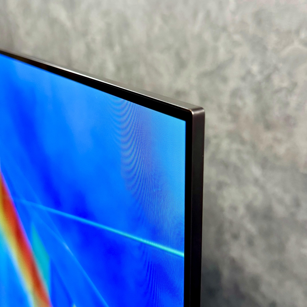 حاشیههای تلویزیون ال جی C4 حاشیههای تلویزیون ال جی C4