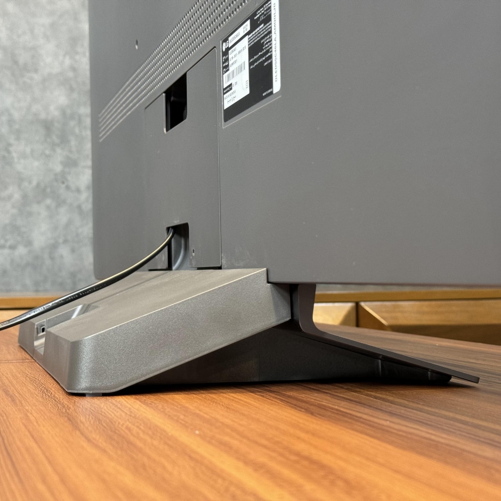 نوع پایه تلویزیون ال جی C4 نوع پایه تلویزیون ال جی C4