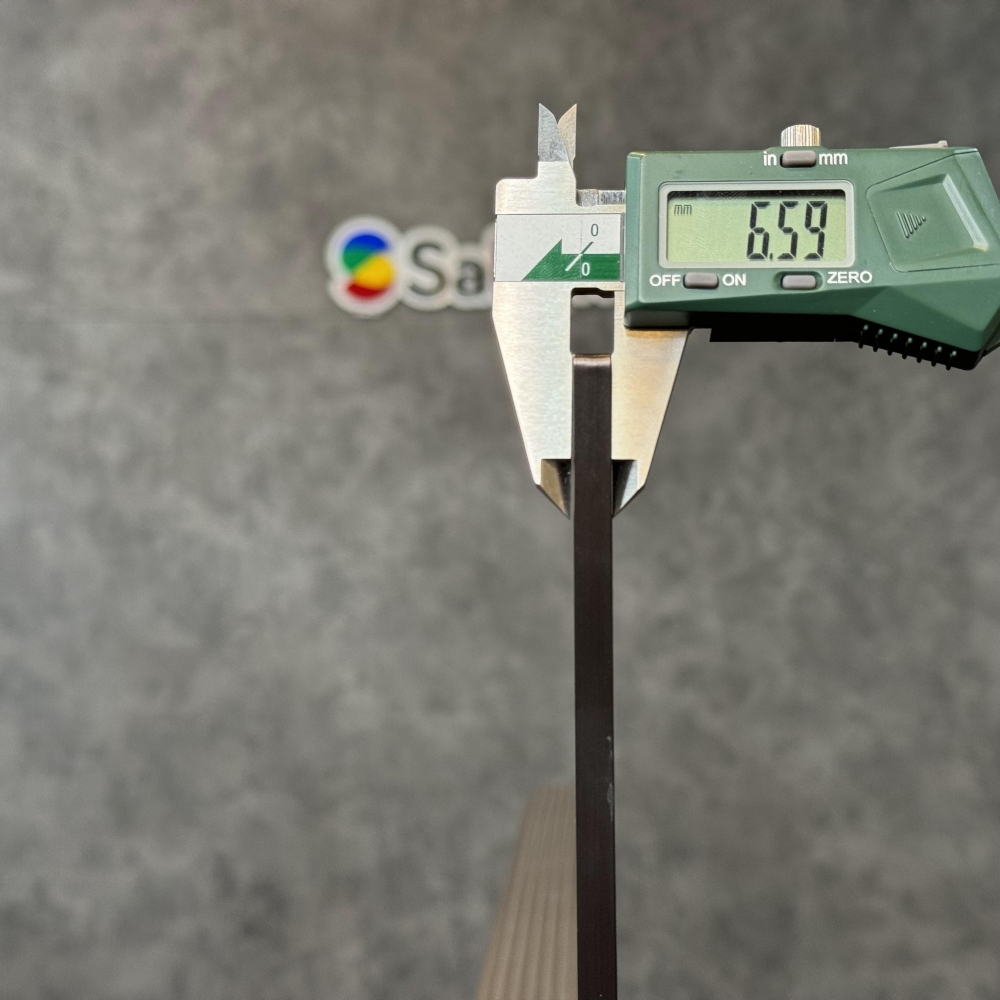 ضخامت تلویزیون ال جی C4 ضخامت تلویزیون ال جی C4