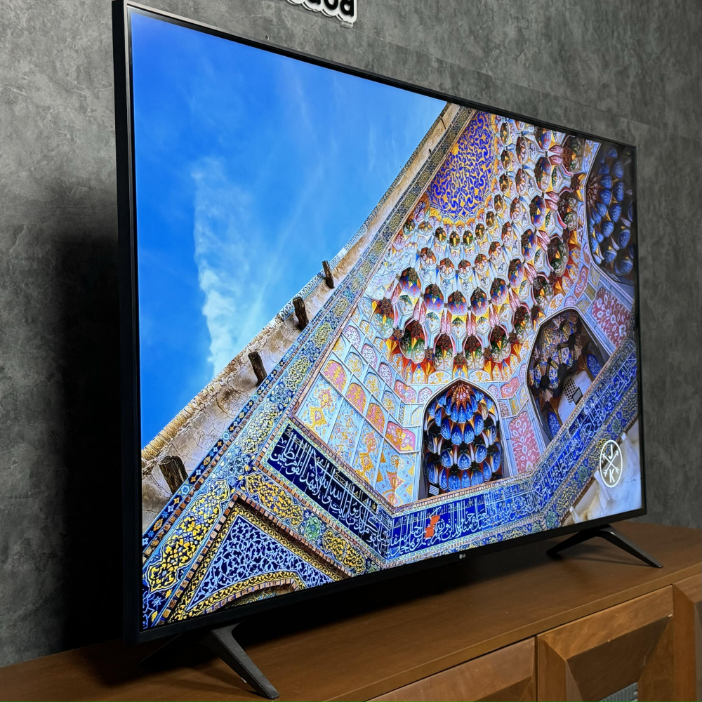 زاویه دید تلویزیون ال جی UT8000 زاویه دید تلویزیون ال جی UT8000